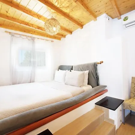 Garden Natasa, Panoramic Sunset Sea View Appartement *